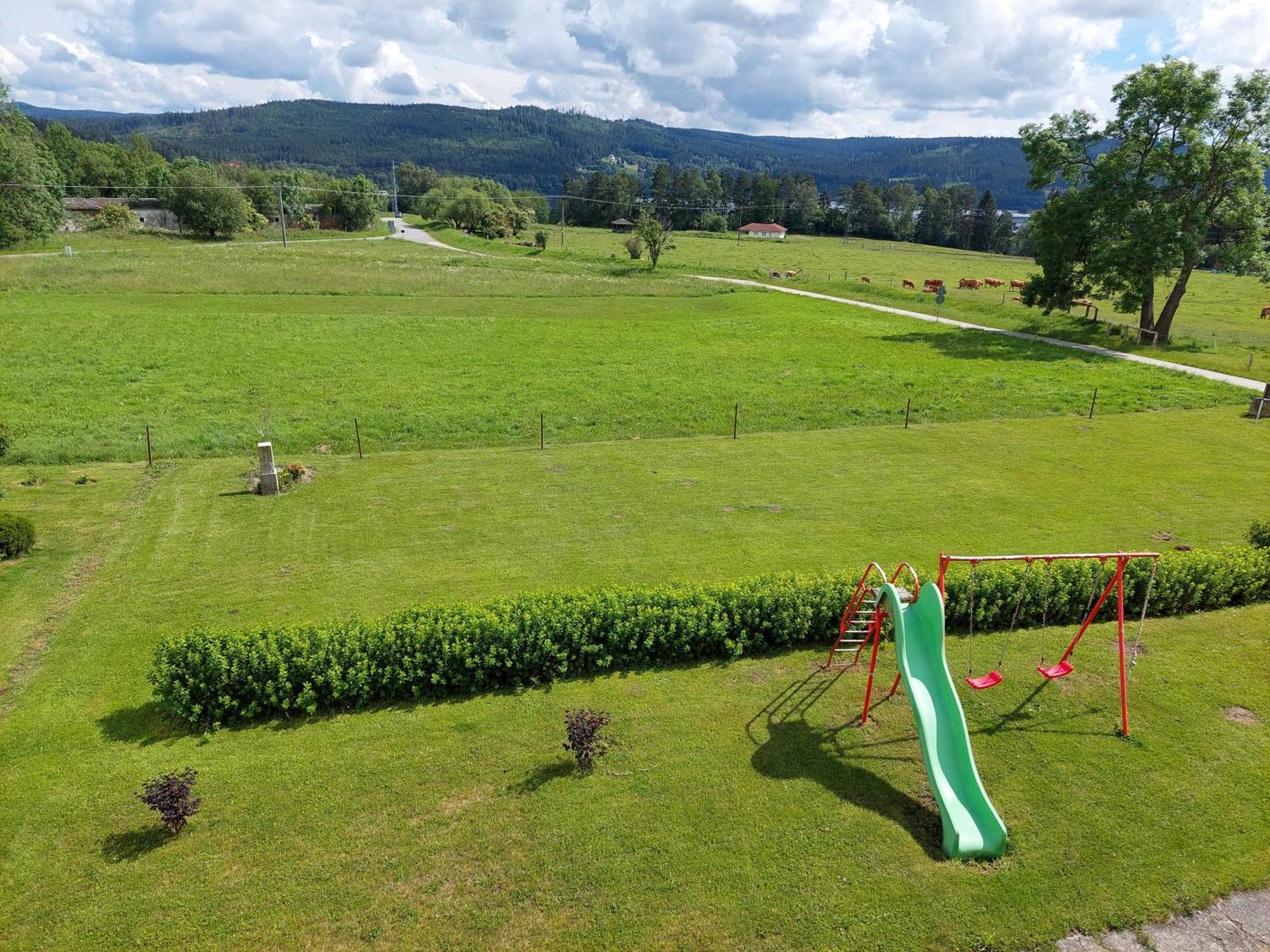 Penzion Slupecna Lipno nad Vltavou Ngoại thất bức ảnh